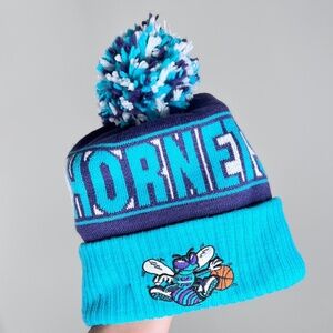 Vintage 90s Charlotte Hornets Beanie Pom Pom Hat